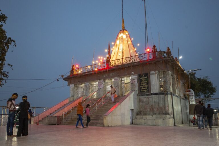 Maa Sharda Temple, Maihar: A Divine Journey in Navratri